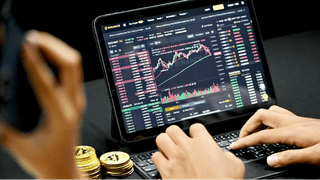 Interface Bruyère Fondoire d’exécution des transactions avec faible latence et flux d’ordres en temps réel